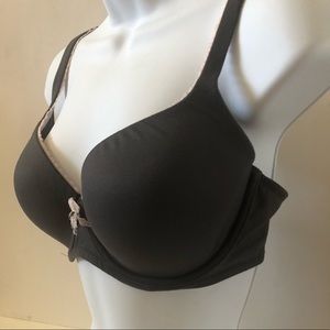 Victoria’s Secret Body Demi Bra